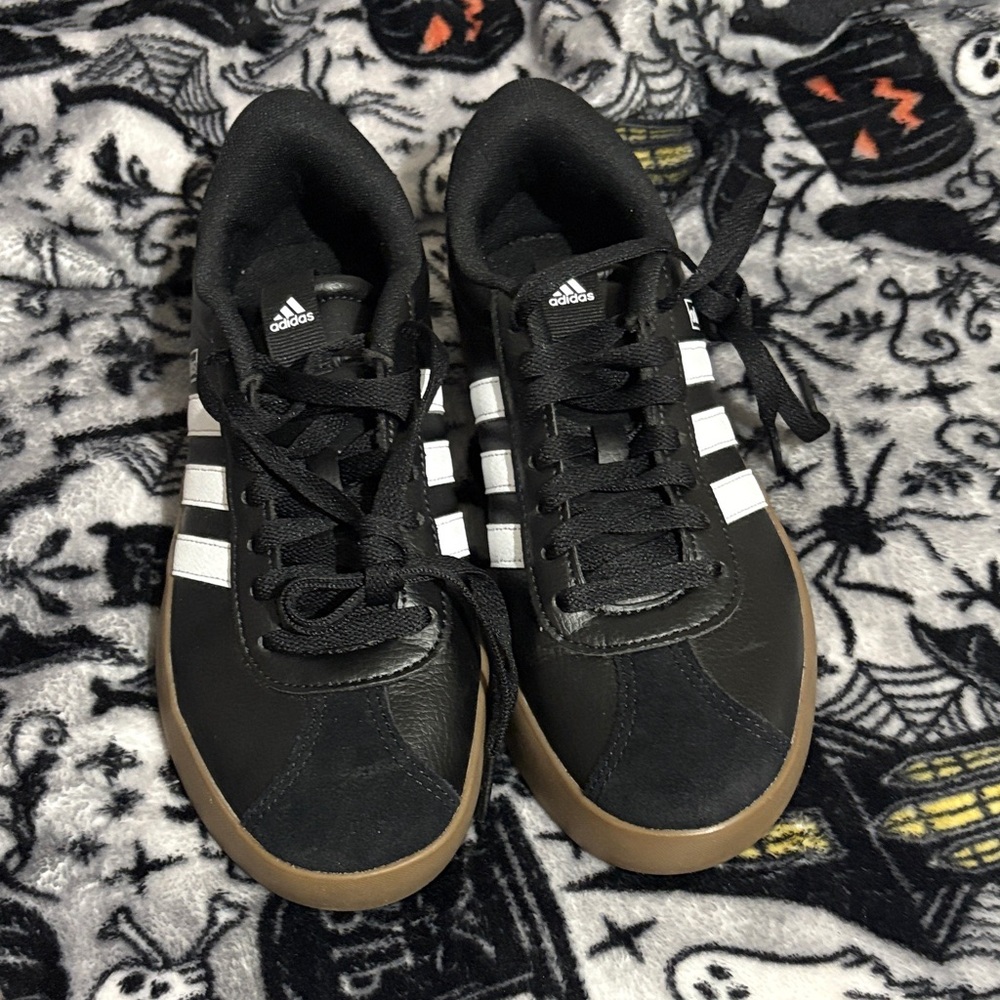 Adidas Black and White Casual Shoes with Tan Sole